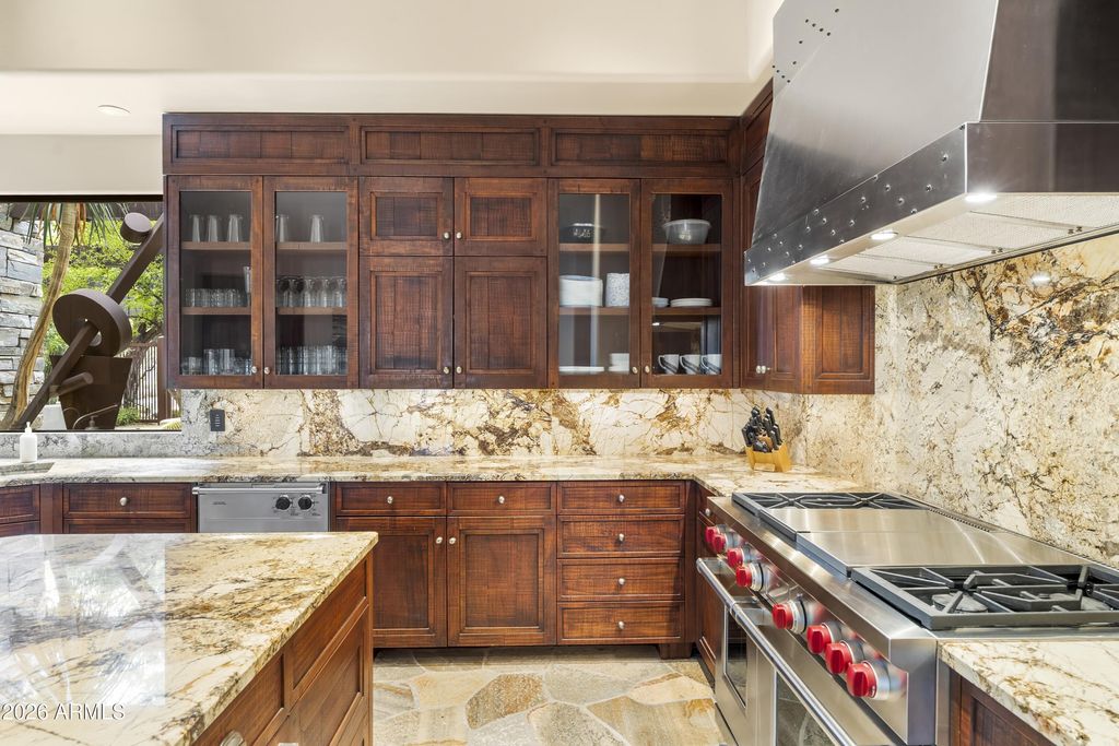 Image 28 of property listing at 40803 N BRANGUS Road, Scottsdale, AZ 85262
