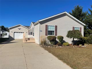 2679 Manatee Court, Lapeer, MI 48446