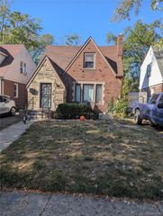 16193 Cruse Street, Detroit, MI 48235