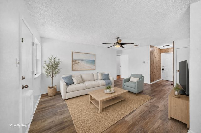 2461 Lisa Street, Grand Prairie, TX 75051