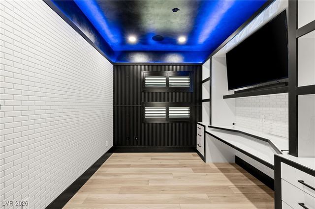 11041 Concord Valley Drive, Las Vegas, NV 89135