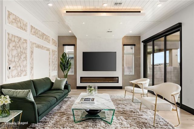 11041 Concord Valley Drive, Las Vegas, NV 89135