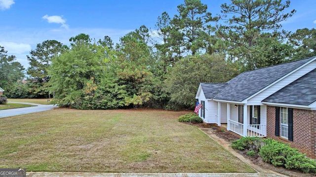 142 Cuaneta Drive, Leesburg, GA 31763