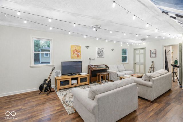 630 N Emerson Avenue, Indianapolis, IN 46219