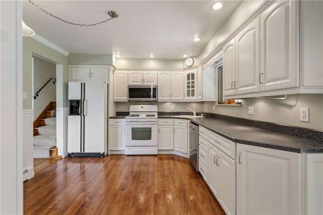 198 Longvue Dr, Ross Twp, PA 15237