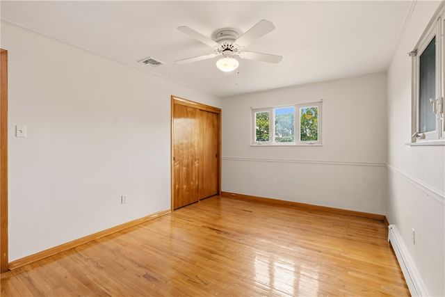 198 Longvue Dr, Ross Twp, PA 15237