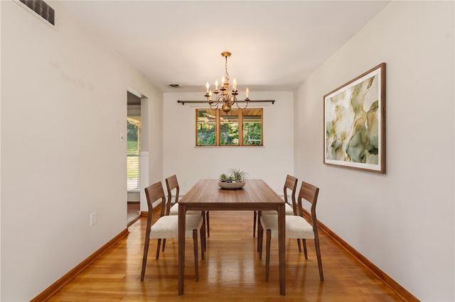 198 Longvue Dr, Ross Twp, PA 15237