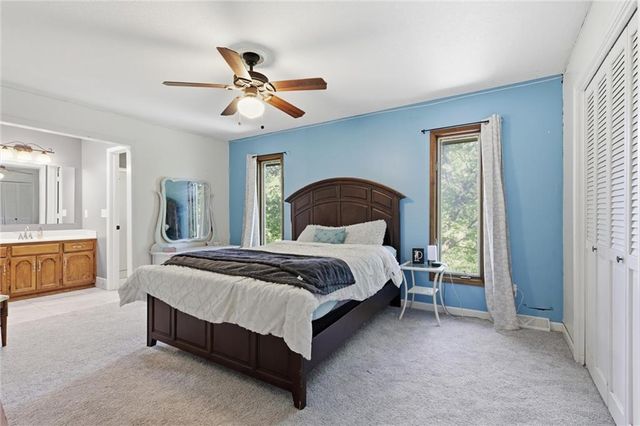 5796 SE Pine Lane, Holt, MO 64048