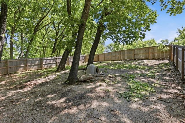5796 SE Pine Lane, Holt, MO 64048