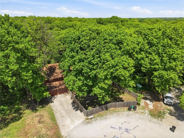 5796 SE Pine Lane, Holt, MO 64048