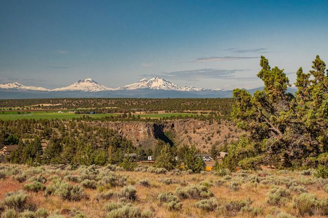 10091 SW Shad Road, Terrebonne, OR 97760