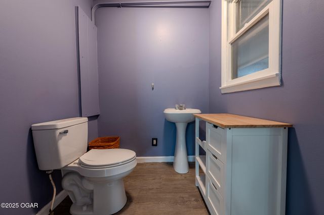 1617 Joplin Street, Sarcoxie, MO 64862