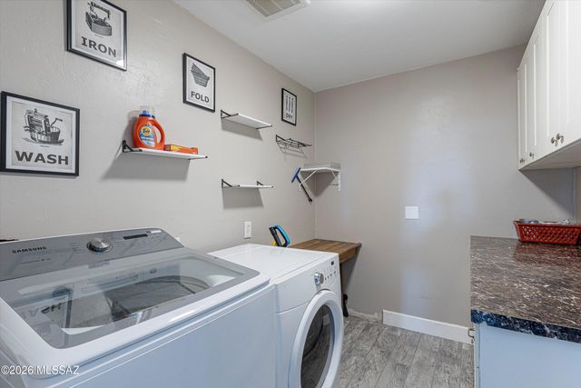 7356 N Casablanca Drive, Tucson, AZ 85704