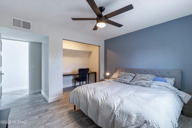 7356 N Casablanca Drive, Tucson, AZ 85704