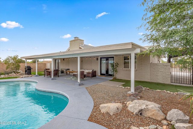 7356 N Casablanca Drive, Tucson, AZ 85704
