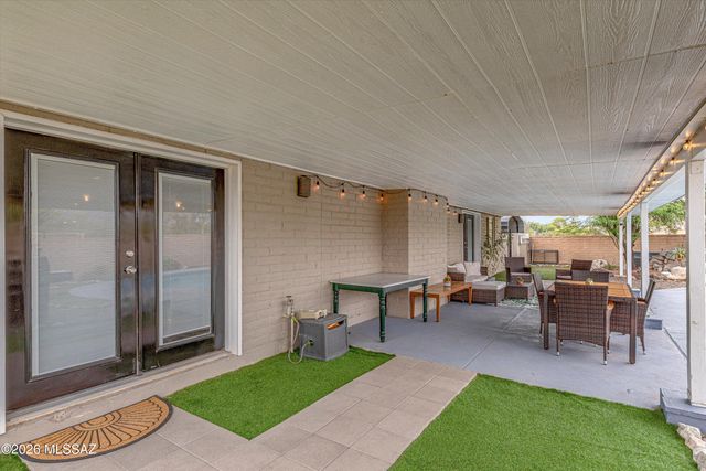 7356 N Casablanca Drive, Tucson, AZ 85704