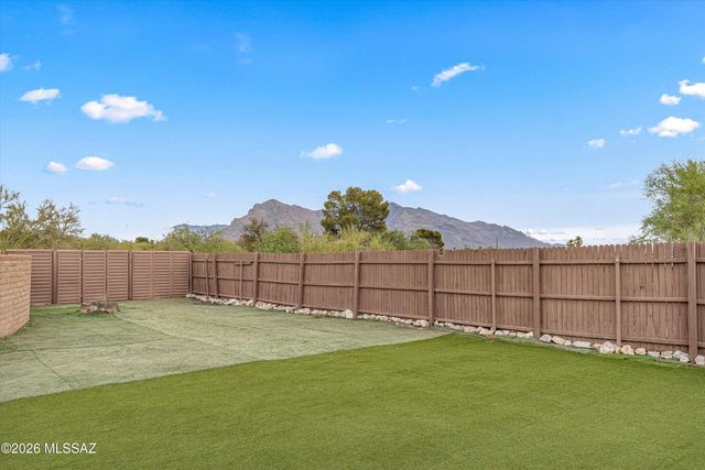 7356 N Casablanca Drive, Tucson, AZ 85704
