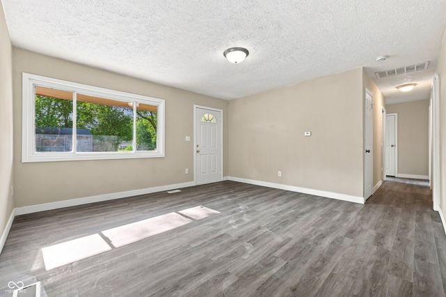 3661 N Wittfield Street, Indianapolis, IN 46235