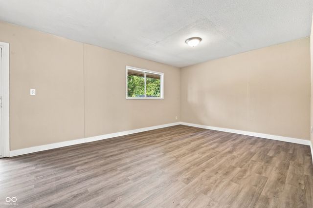 3661 N Wittfield Street, Indianapolis, IN 46235