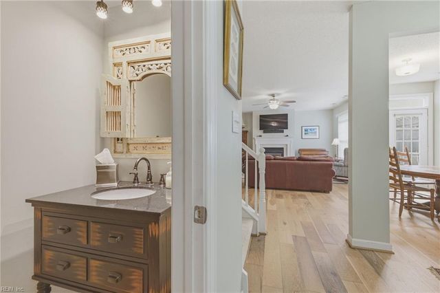 1115 Chancellor Walk CT, Virginia Beach, VA 23454