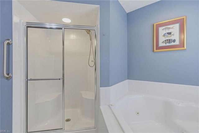 1115 Chancellor Walk CT, Virginia Beach, VA 23454