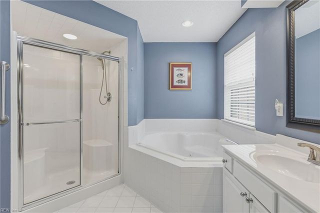 1115 Chancellor Walk CT, Virginia Beach, VA 23454