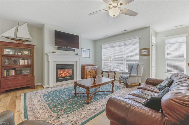 1115 Chancellor Walk CT, Virginia Beach, VA 23454