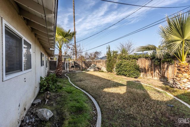 3600 Ora Vista Avenue, Bakersfield, CA 93309