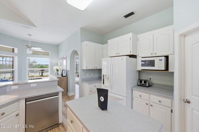 4226 STACEY Road W, Jacksonville, FL 32250