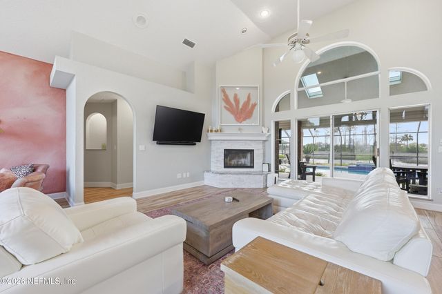 4226 STACEY Road W, Jacksonville, FL 32250
