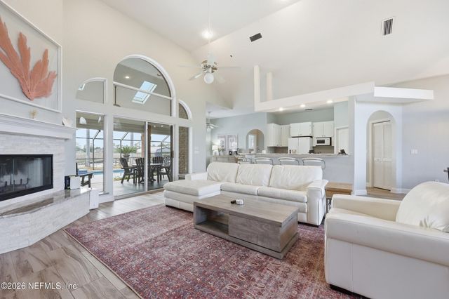 4226 STACEY Road W, Jacksonville, FL 32250