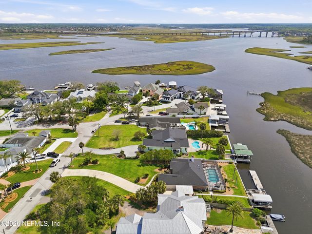4226 STACEY Road W, Jacksonville, FL 32250