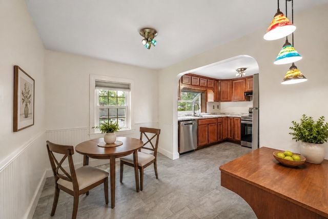 25 Moynihan, Hamilton, MA 01982