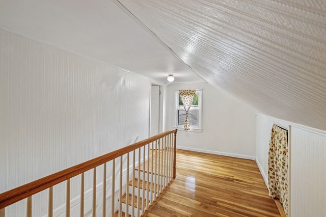25 Moynihan, Hamilton, MA 01982