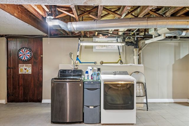 25 Moynihan, Hamilton, MA 01982