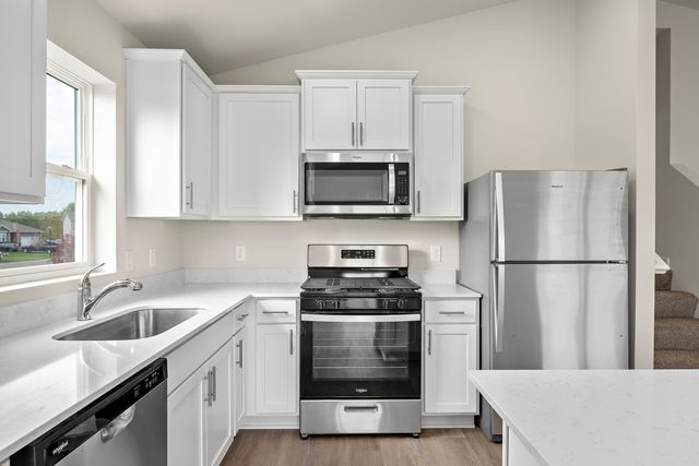 7698 Birch Street, Clear Lake, MN 55319