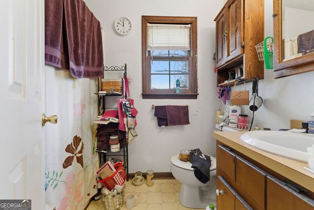 302 Hickory Lane, Canton, GA 30115