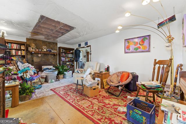 302 Hickory Lane, Canton, GA 30115