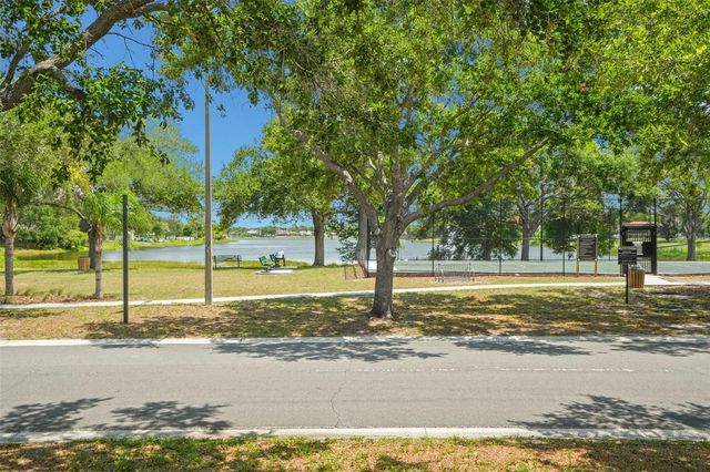 13137 KINGS CROSSING DRIVE, Gibsonton, FL 33534