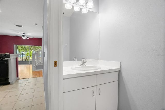 13137 KINGS CROSSING DRIVE, Gibsonton, FL 33534