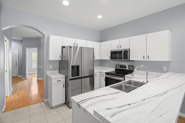 13137 KINGS CROSSING DRIVE, Gibsonton, FL 33534