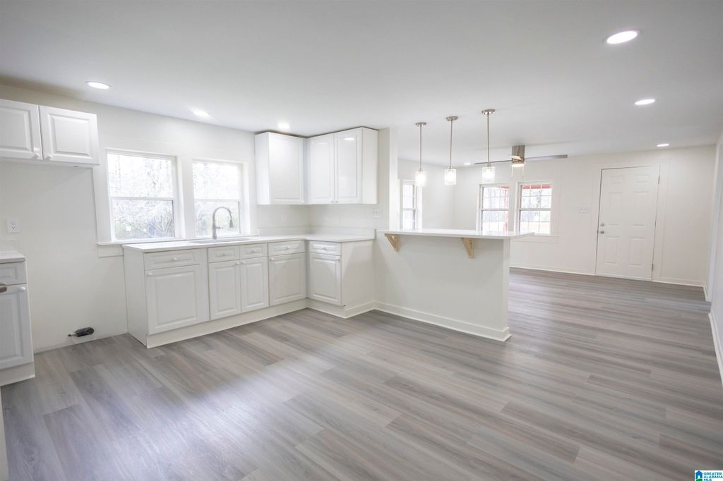 4024 DUSTY LANE, Bessemer, AL 35022