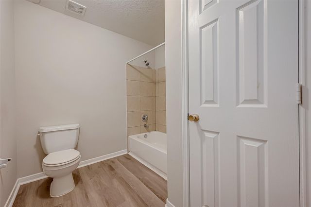 12538 Greensbrook Forest Drive, Houston, TX 77044