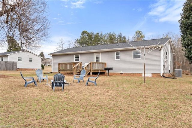7380 Plunkett Road, Belews Creek, NC 27009