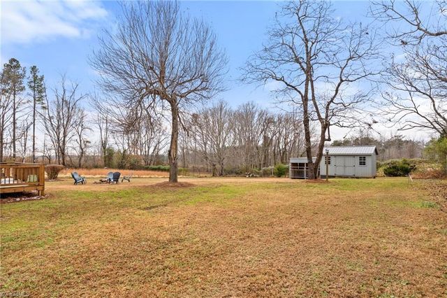 7380 Plunkett Road, Belews Creek, NC 27009