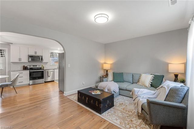 7380 Plunkett Road, Belews Creek, NC 27009