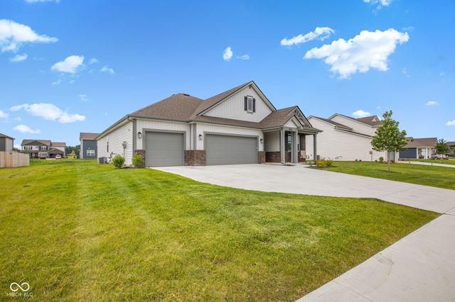 2280 Pine Valley Drive, Plainfield, IN 46168