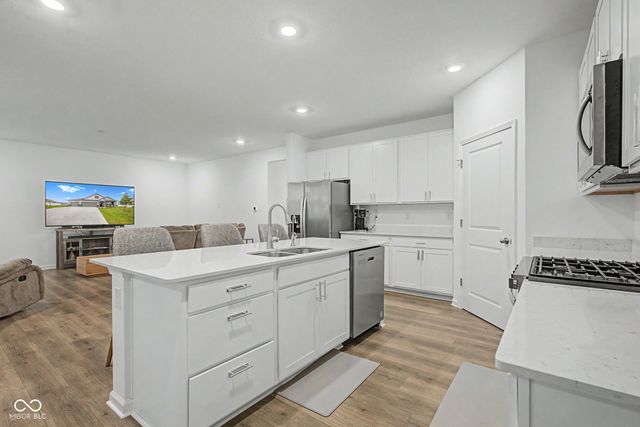 2280 Pine Valley Drive, Plainfield, IN 46168