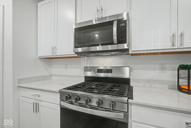 2280 Pine Valley Drive, Plainfield, IN 46168
