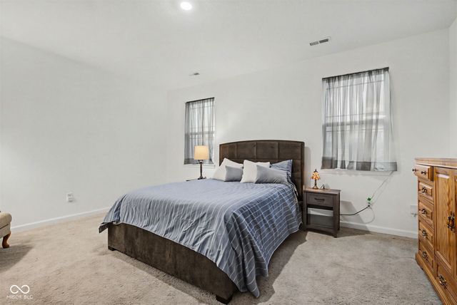 2280 Pine Valley Drive, Plainfield, IN 46168